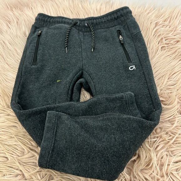 Boys Gap Sweats - Picture 3 of 4
